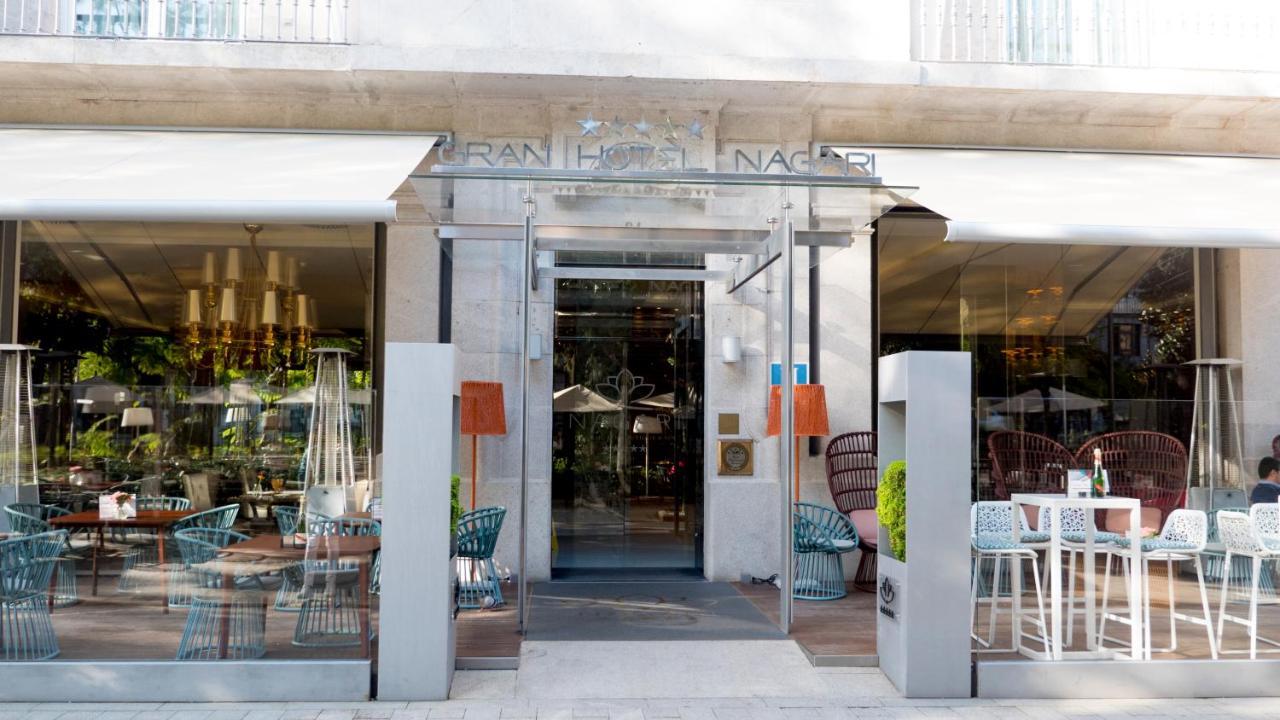 Gran Hotel Nagari Boutique & Spa Vigo Exterior foto Entrance to Dean West End
