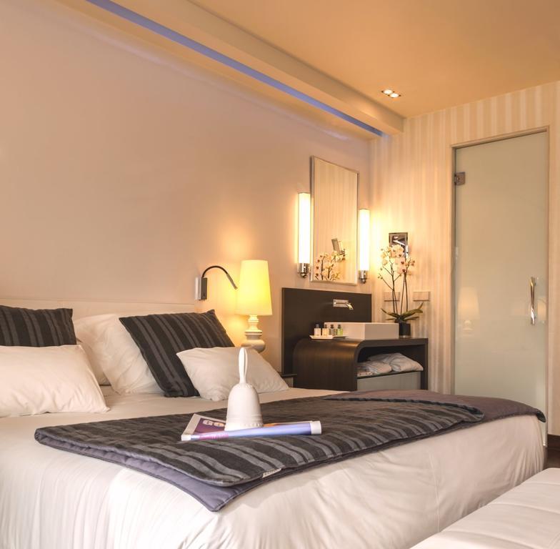 Gran Hotel Nagari Boutique & Spa Vigo Exterior foto A room at the hotel