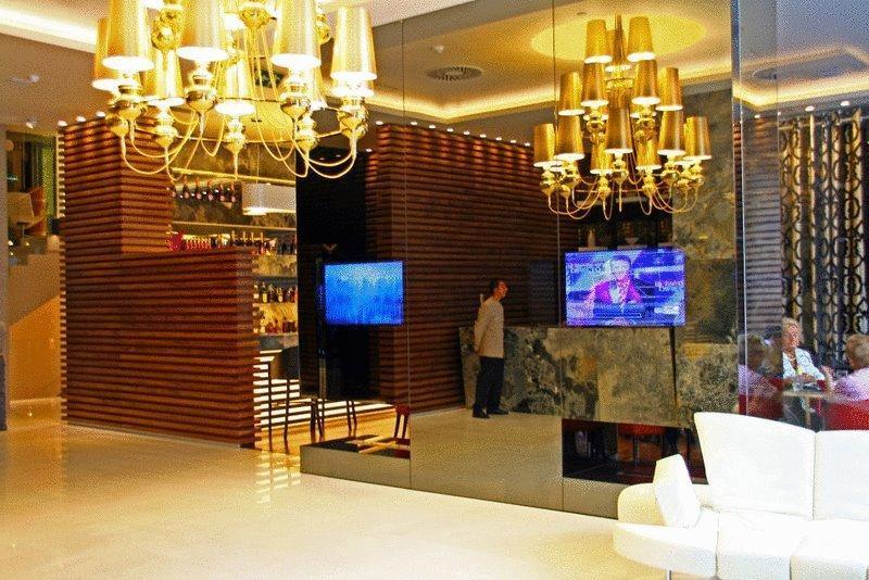 Gran Hotel Nagari Boutique & Spa Vigo Exterior foto The lobby of the hotel