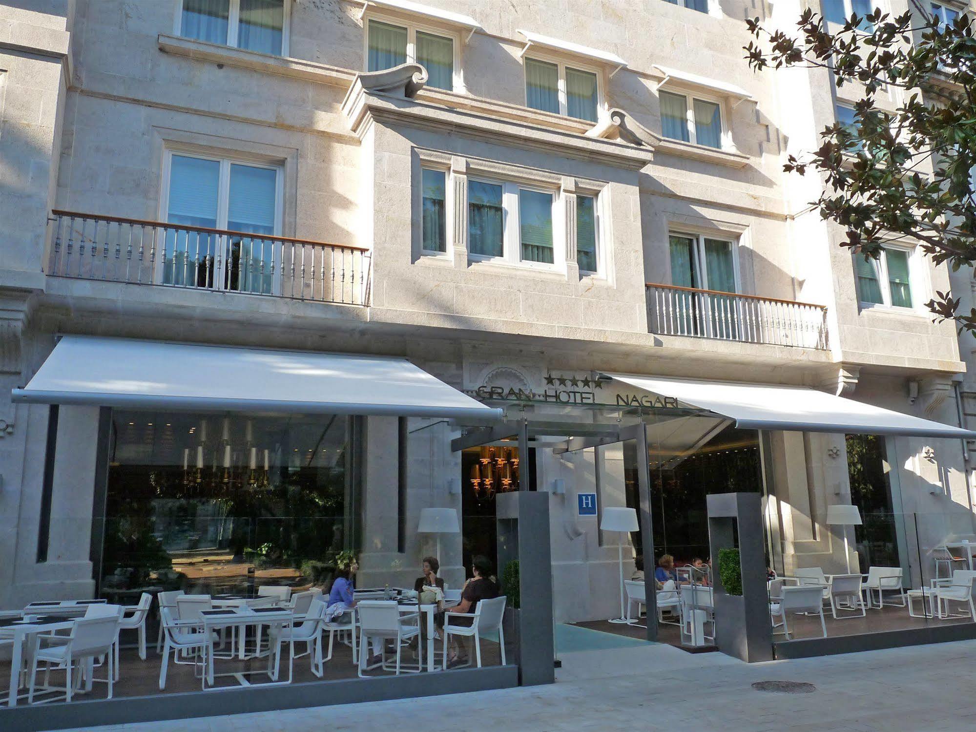 Gran Hotel Nagari Boutique & Spa Vigo Exterior foto The exterior of the restaurant