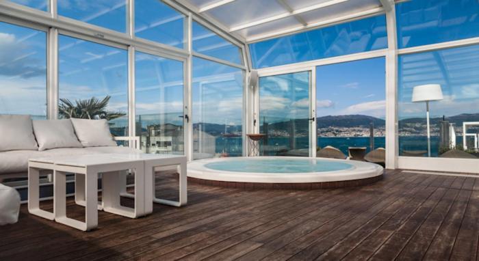 Gran Hotel Nagari Boutique & Spa Vigo Exterior foto A spa in a hotel